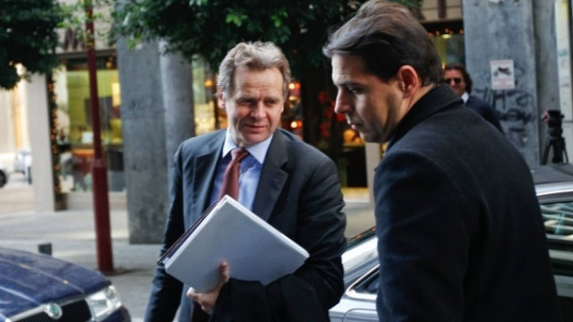 FT: «Κουμάντο στην Ελλάδα θα κάνει η τρόικα»