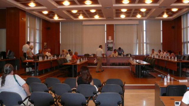 Άγρια συμπλοκή στο Δ.Σ. Φαρσάλων