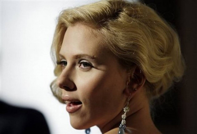 Διάσημοι εκπέμπουν SOS για το περιβάλλον