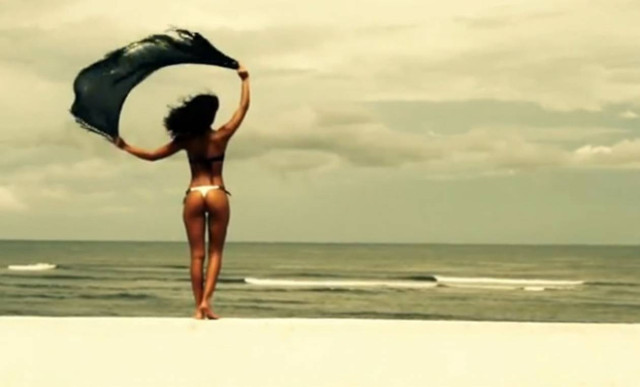 Καλή χρονιά… με νέο σέξι ημερολόγιο