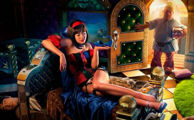 Η Χιονάτη… σε πορνό εκδοχή