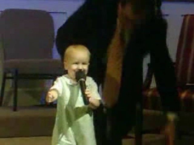 Παπάς από κούνια