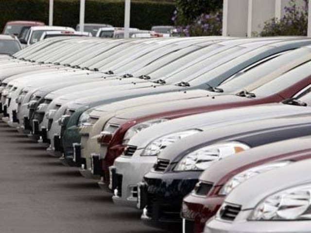 "Φρένο"  στις πωλήσεις νέων αυτοκινήτων στην Ιταλία το 2010