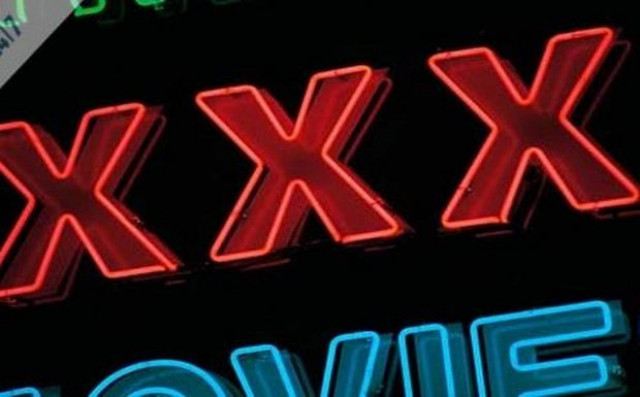 Ταινίες πορνό: Βοηθούν ή όχι