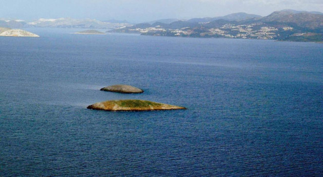 Ίμια: Διαταγή «κάψτε την ελληνική σημαία»