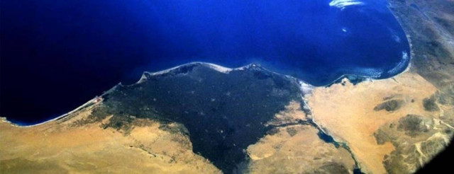 Σταγόνες λαδιού θα..."αναπαράγουν την εμφάνιση ζωής στη Γη";
