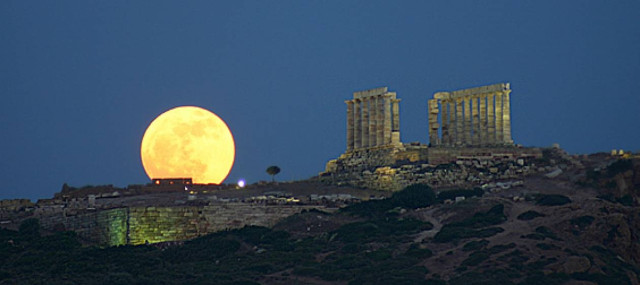 Αθήνα: Πρώτη στο διαδικτυακό φλερτ