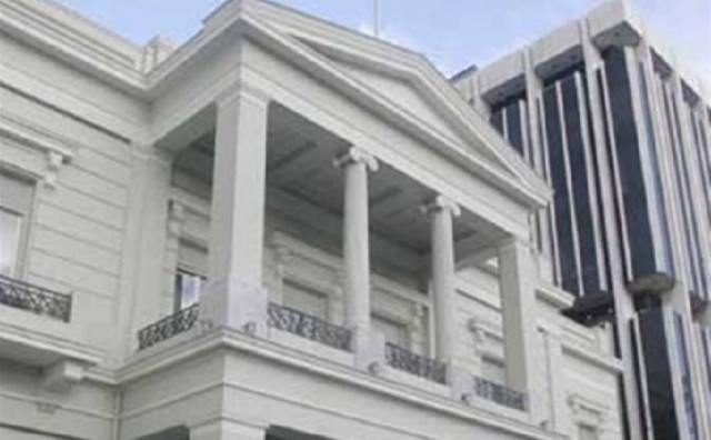 «Νυχτοκάματο» 1 εκατ. ευρώ στους υπαλλήλους του υπουργείου Εξωτερικών!