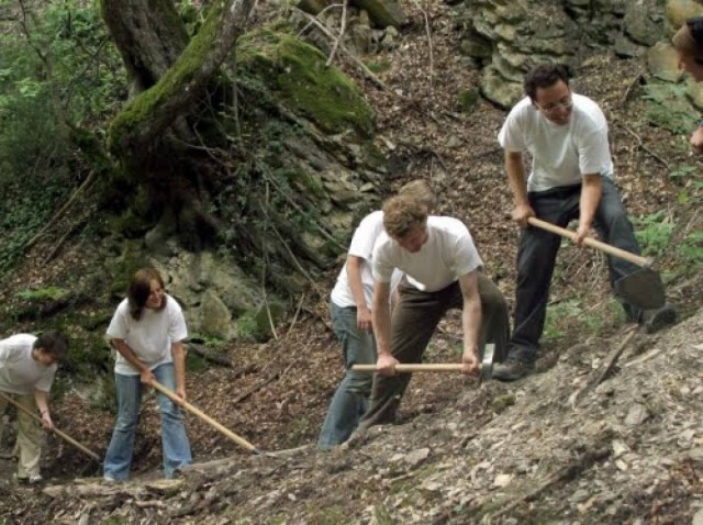 Εθελοντική καθαριότητα στη Μυτιλήνη