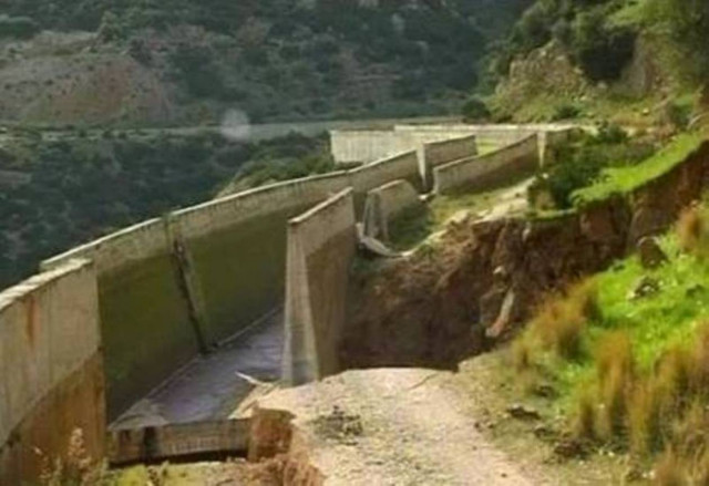 ΕΥΔΑΠ: Αποκατάσταση ζημιάς στο Μόρνο