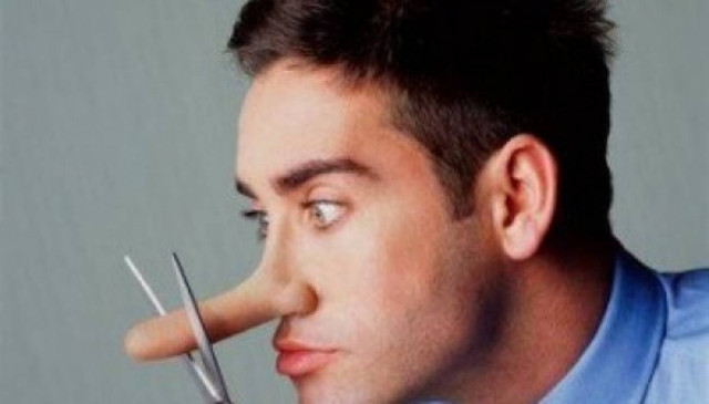 Πες μου το καλύτερο ψέμα…