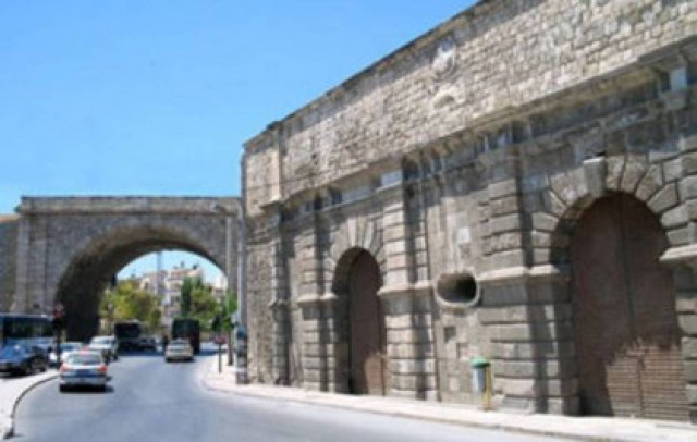 Δενδροφύτευση στο κέντρο του Ηρακλείου Κρήτης