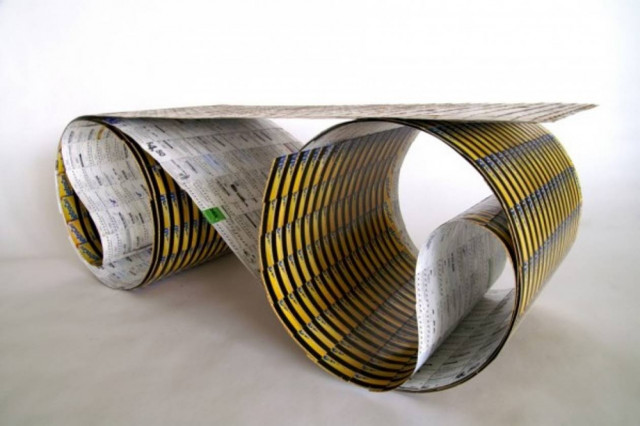 Παγκάκι από εισιτήρια του μετρό