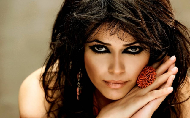 Γιασμίν Λέβι: Είμαι Ισραηλινή, αλλά με λατρεύουν Παλαιστίνιοι και Ιρανοί