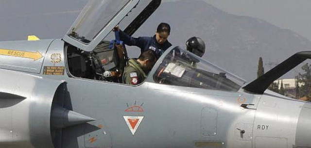 "Οπλίζουν" και παραβιάζουν στο Αιγαίο