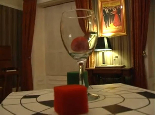 Έχετε κάποια εξήγηση για αυτό που συμβαίνει στο βίντεο; Δείτε το!