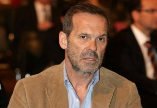 Μειώσεις μισθών στην ΙΜΑΚΟ