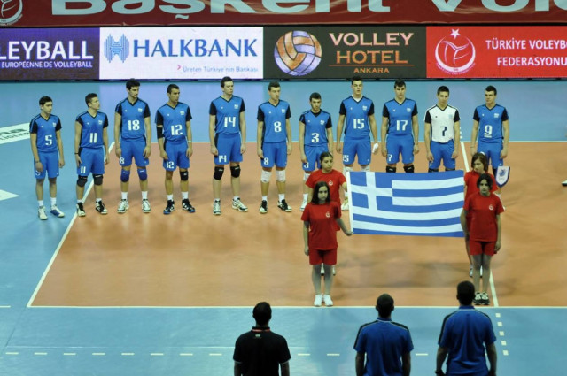 "Σερβίς" πρόκλησης από τους Τούρκους