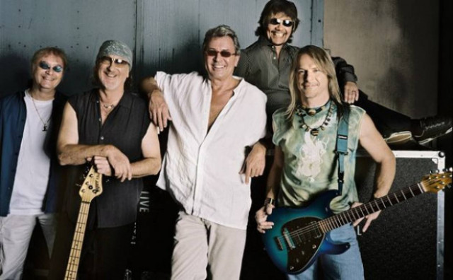 Deep Purple μαζί με Βασίλη Παπακωνσταντίνου