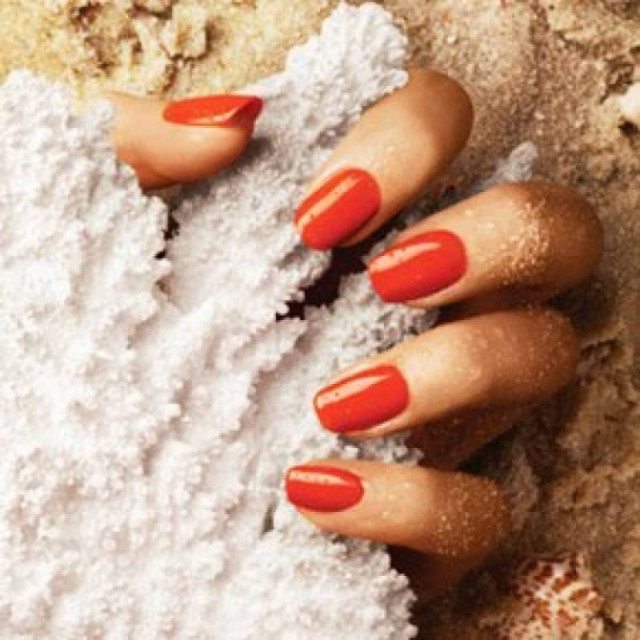 Χρώμα… στα άκρα