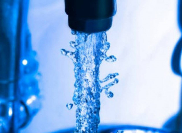 Στην καθαριότητα δεν κάνουμε οικονομία. Στο νερό, όμως;