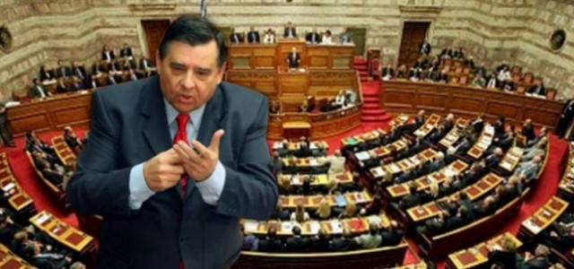 Καρατζαφέρης: "Να πάρει θέση ο πρωθυπουργός για τις διαφημιστικές''