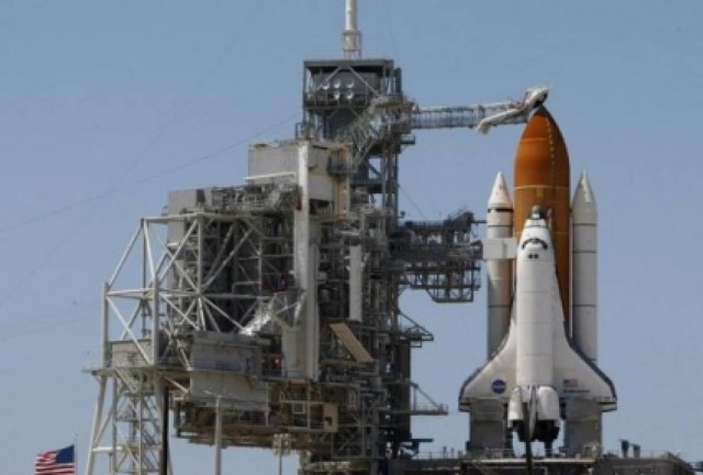 Σε σίριαλ εξελίσσεται η πτήση του  Endeavour