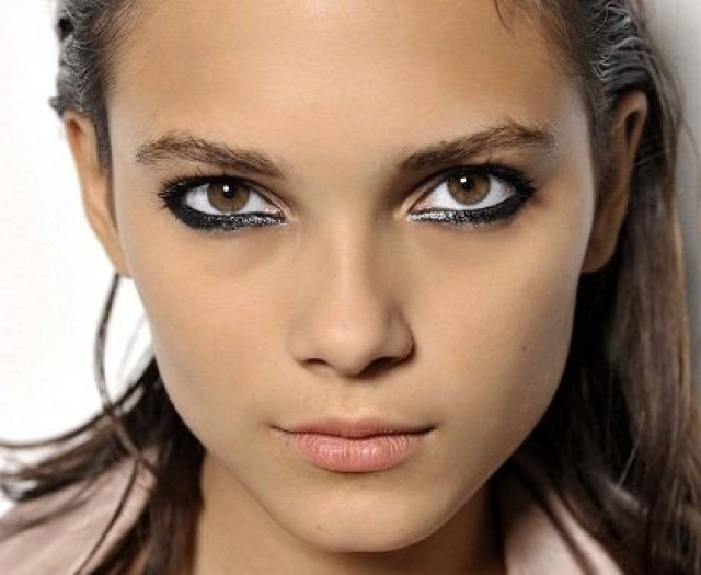 Το μαύρο μολύβι όπως το βλέπει ο make-up artist Δ. Γιαννέτος