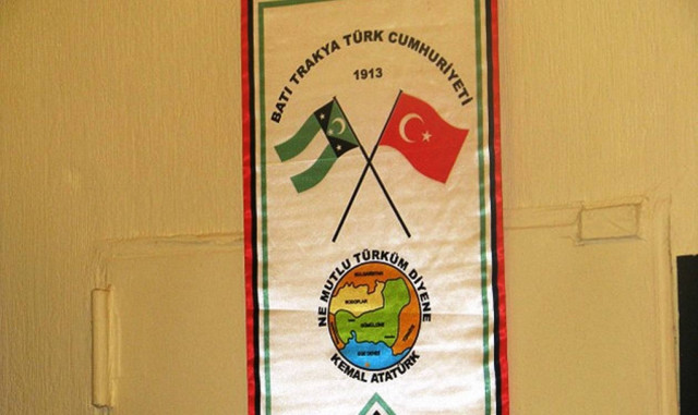 Ανάρτησαν σημαία "Ανεξάρτητης Δυτικής Θράκης"