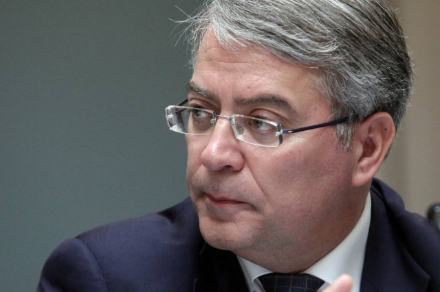 Ανέκδοτο γίναμε στην Ευρώπη με το χρέος μας