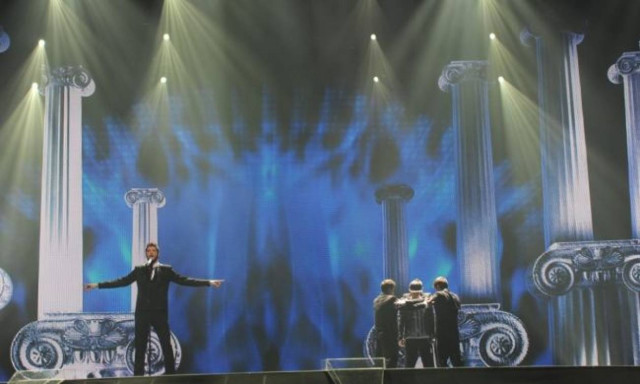 Πήρε… «φωτιά» η σκηνή με τον Λούκα