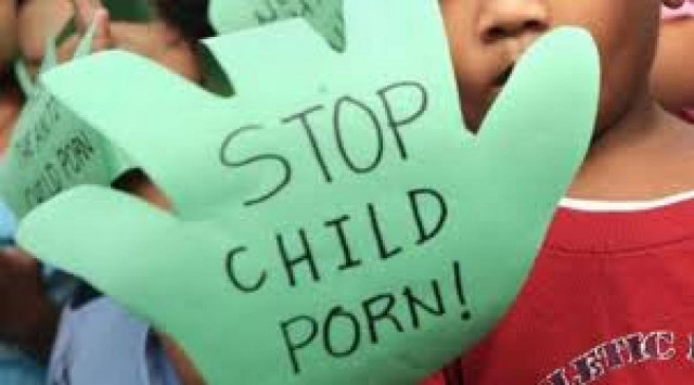 Μελλόνυμφος συνελήφθη για παιδική πορνογραφία