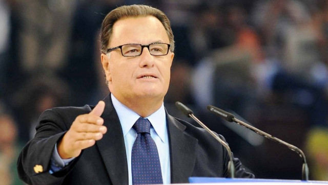 Ενημέρωση για τα εθνικά θέματα ζητεί η ΝΔ