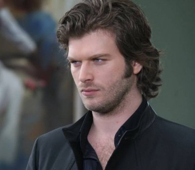 Κόντρα για τα τουρκικά σίριαλ