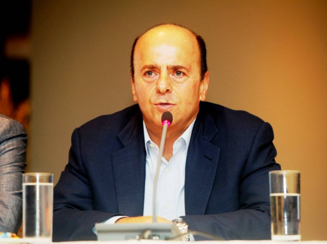 Επίθεση Αλαφούζου σε Παπακωνσταντίνου μέσω twitter