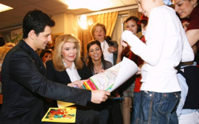 Τραγούδι για την "Ελπίδα" ετοιμάζει ο Σάκης Ρουβάς