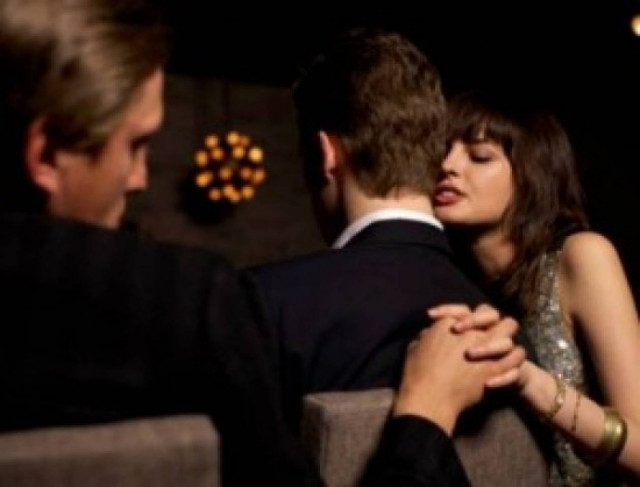 Γυναικεία απάτη