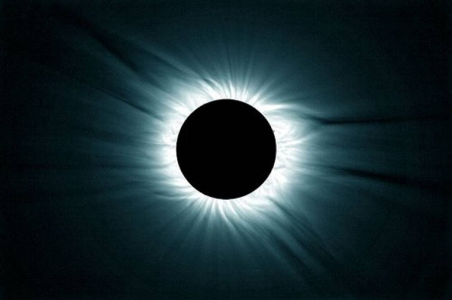 Ολική έκλειψη Σελήνης στις 15 Ιουνίου