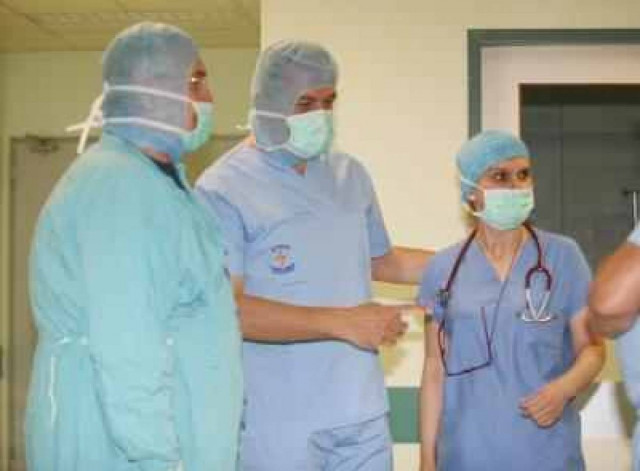 Η ξεφτίλα σε όλο της το μεγαλείο!