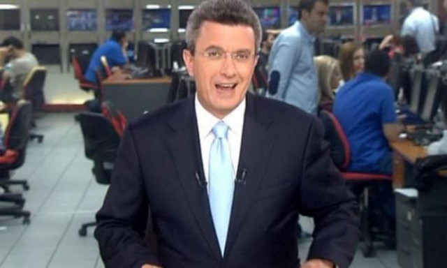 Εκτός δελτίου ο Νίκος Χατζηνικολάου