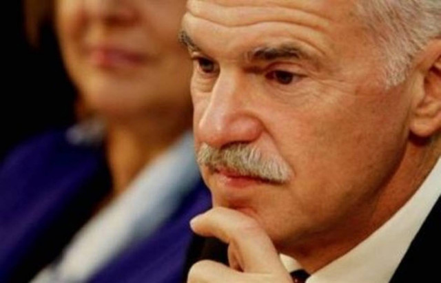 Ομάδα «καμικάζι» βουλευτών του ΠΑΣΟΚ πρόλαβε ο Γ. Παπανδρέου