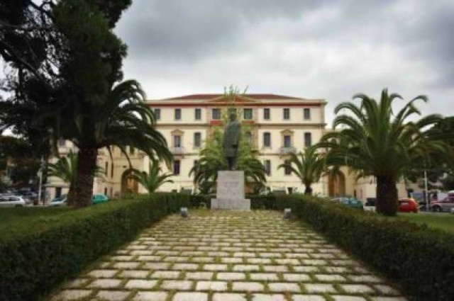 Υπό κατάληψη για 2η μέρα η Αντιπεριφέρεια Χανίων