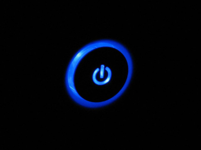 Τέλος στην κατανάλωση ρεύματος από συσκευές εν αναμονή