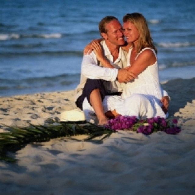 Μαζί... στα δύσκολα και τα εύκολα