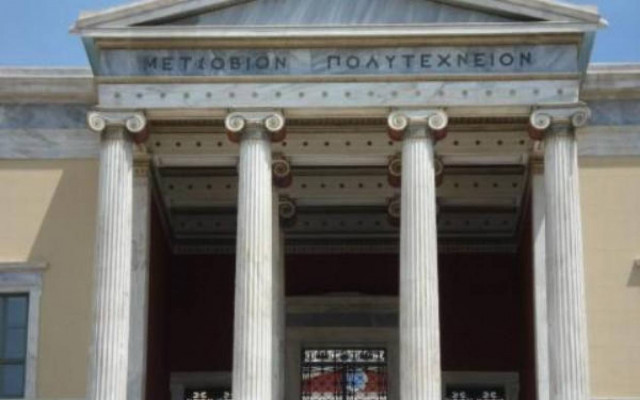 Υπό κατάληψη το ΕΜΠ πάνω από ένα μήνα