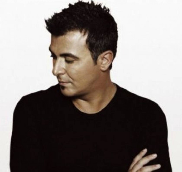 Ο Αντώνης Ρέμος στον τελικό του Greek Idol