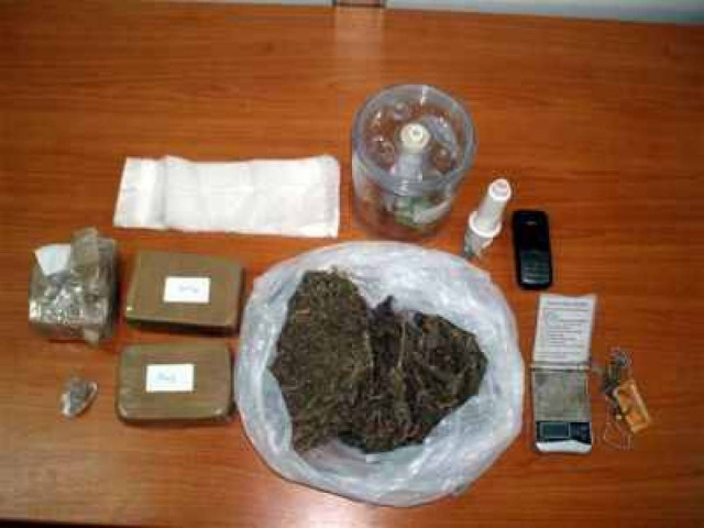 Πούλησαν ναρκωτικά σε αστυνομικό