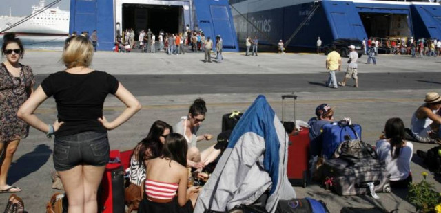 ΠΑΜΕ vs Σκαϊ