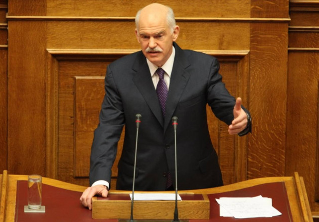 Με ποιους υπουργούς συσκέπτεται ο Παπανδρέου στη Βουλή