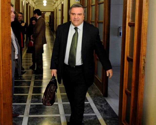 Καθυστέρηση του εκλογικού νόμου ανακοίνωσε ο Καστανίδης